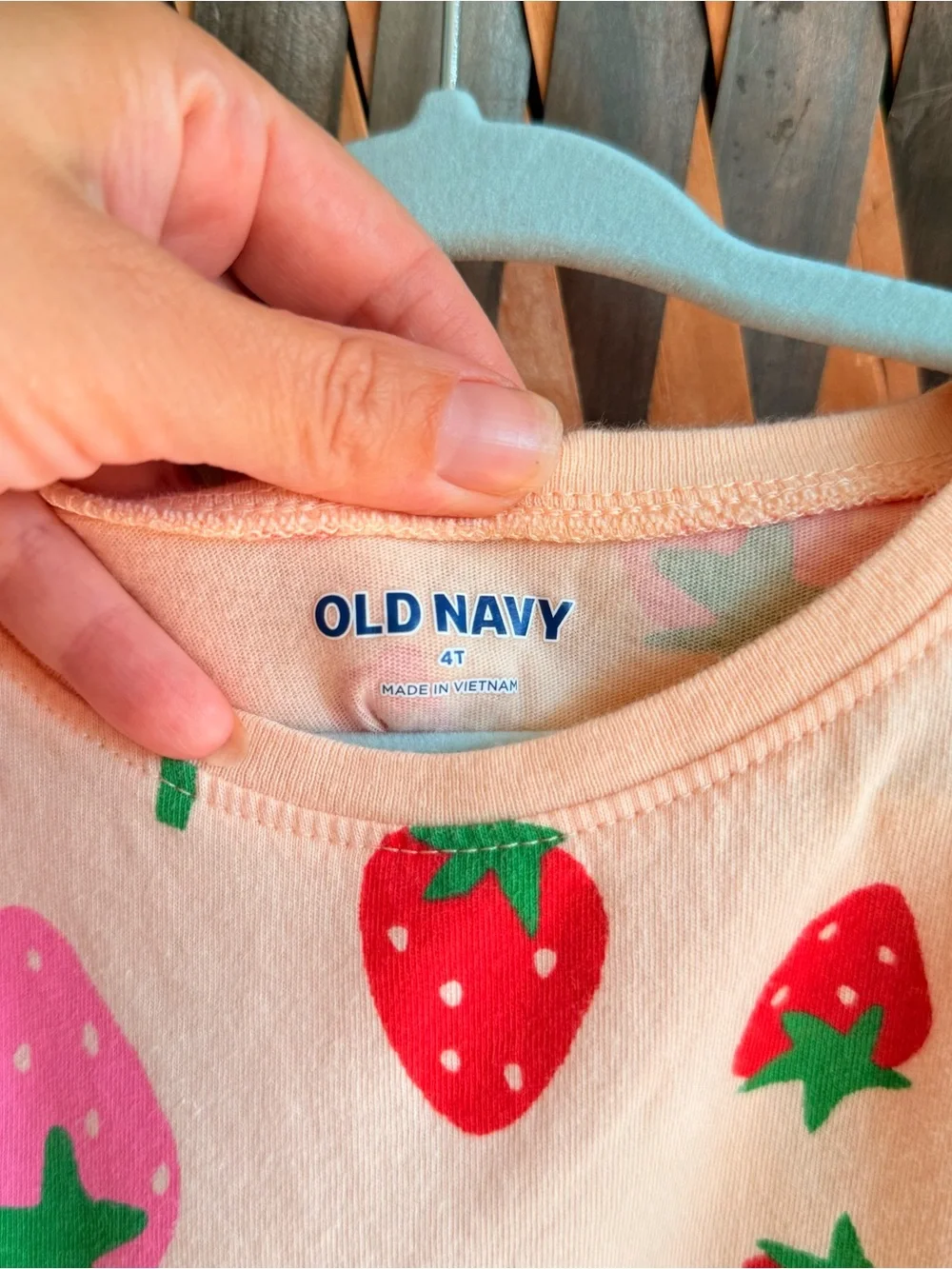 Old Navy Pink Strawberry Print Ruffle-Sleeve Dress